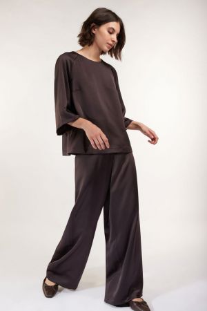 ESENZA BROWN